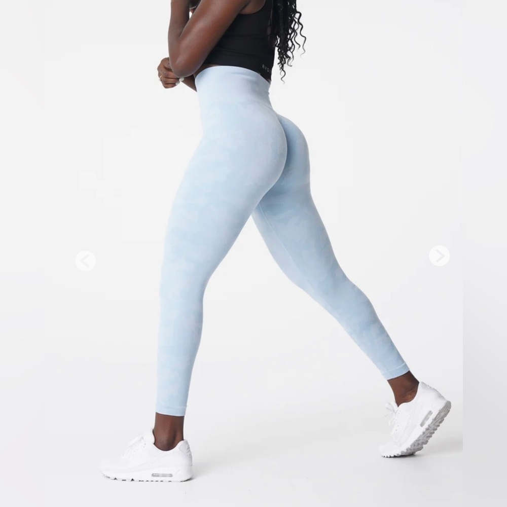 🆕NVGTN - Camo Seamless Leggings